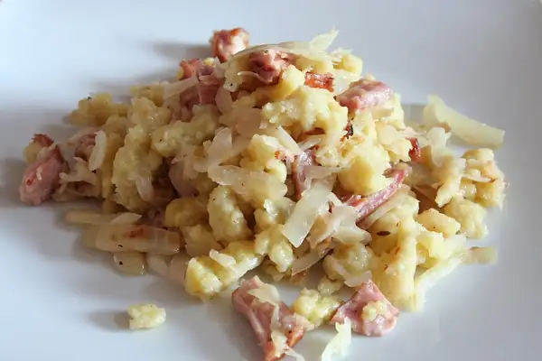 Strupacky with smoked meat and sauerkraut