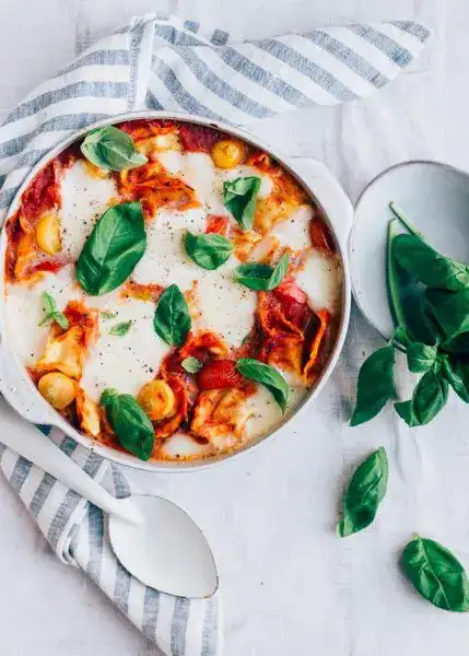Baked ravioli with mozzarella