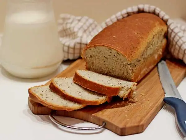 Pan de trigo sarraceno en el horno