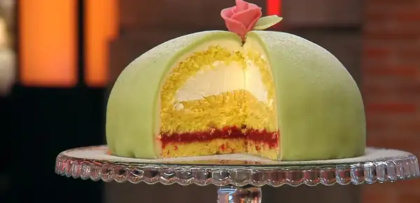 Tanja wins immunity with a Swedish princess cake on MasterChef