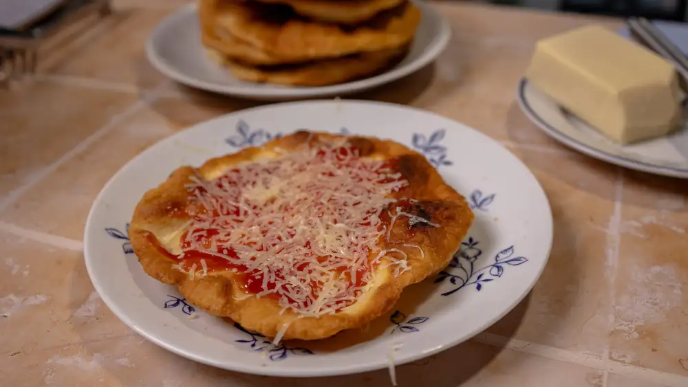 Según ČSN, los langos tienen un sabor diferente. El secreto está en el ingrediente que casi nadie añade hoy en día