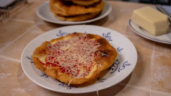 According to ČSN, langos taste different. The secret is in the ingredient that almost no one adds these days