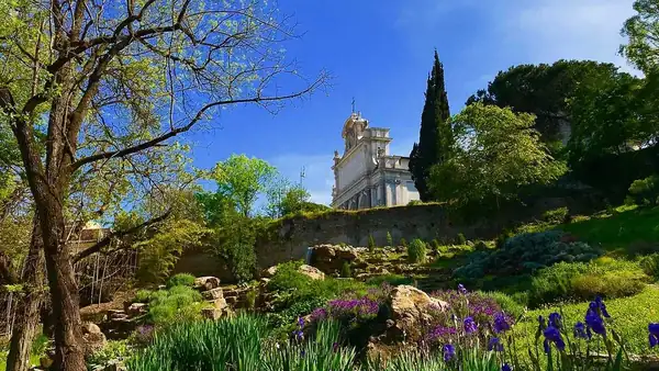 Good and Organic in Celebration: Rome's Botanical Garden becomes a 4,000-square-meter market