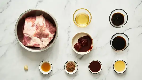 Oyster sauce and hoisin sauce: how they differ in Asian cuisine