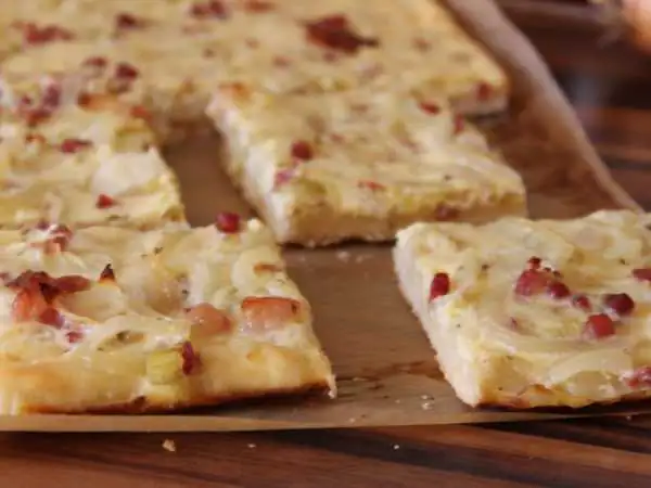 German Onion Pie (Zwiebelkuchen)