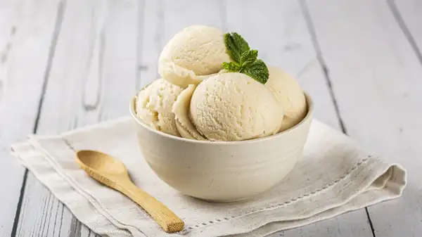 The Unexpected Oil That Pairs Perfectly With Ice Cream