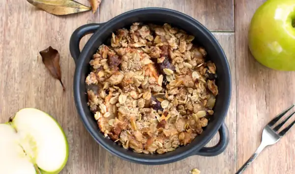 Easy Apple Raisin Fruit Crisp