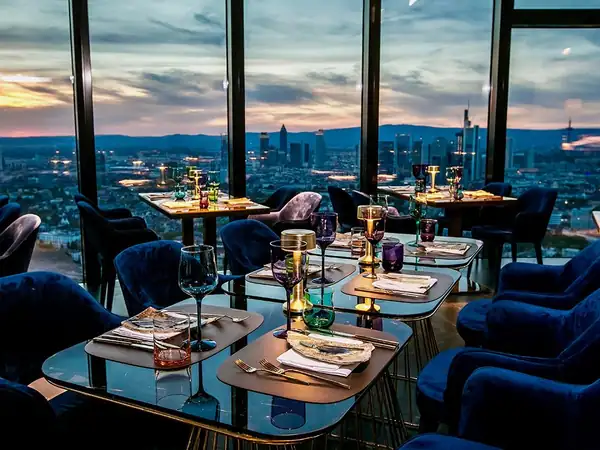 Los mejores bares y restaurantes en azoteas de Frankfurt