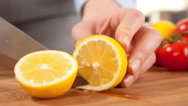 Juice, zest, or segments? How to use each part of a lemon in the kitchen
