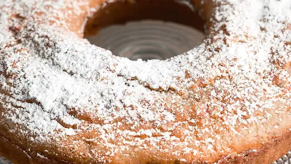 13-spoon Ciambellone, the lemon essence cake