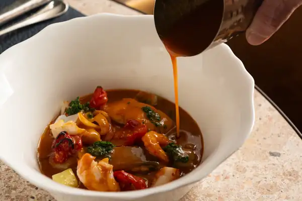 The recipe for fish soup prepared (also) with bones and scraps