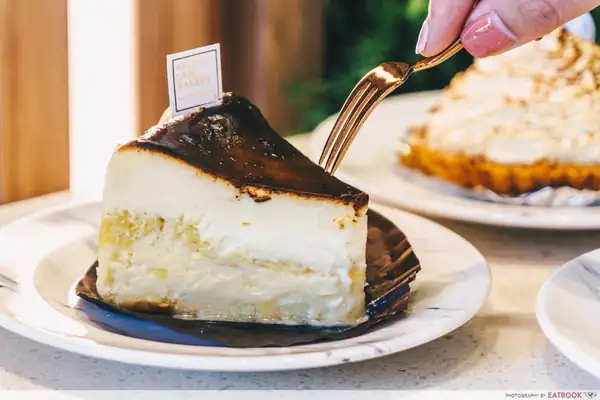 Bukit Merah Cafe Guide: 11 Places For Red Velvet Waffles, Mala Prawn Pasta And More