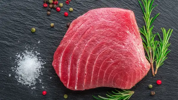 Should You Let Tuna Steaks Rest Before Eating Them?