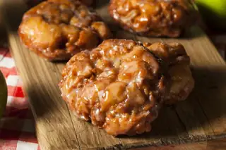 The Way To Get The Warm Fall Flavor Of Apple Fritters Without All The Hot Oil