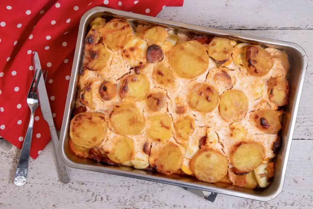 Casserole with fried sausage