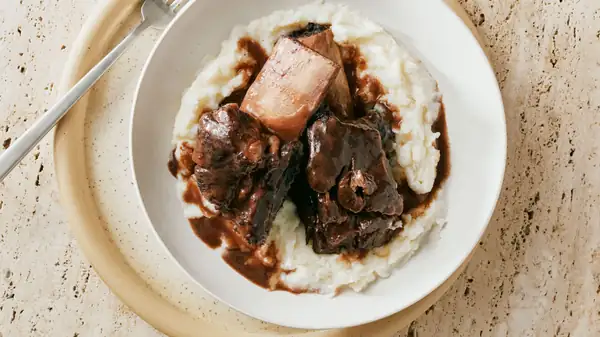 Red Wine-Braised Short Ribs