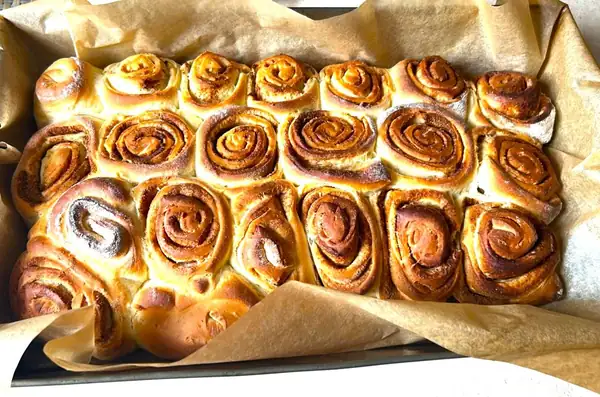 Cinnamon sticks