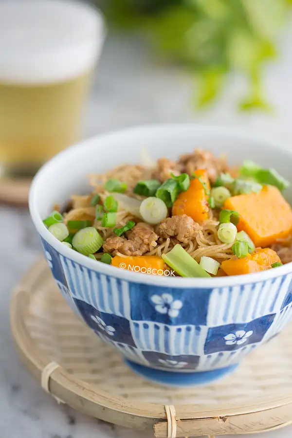 Pumpkin & Pork Rice Vermicelli Recipe (Fried Bee Hoon)