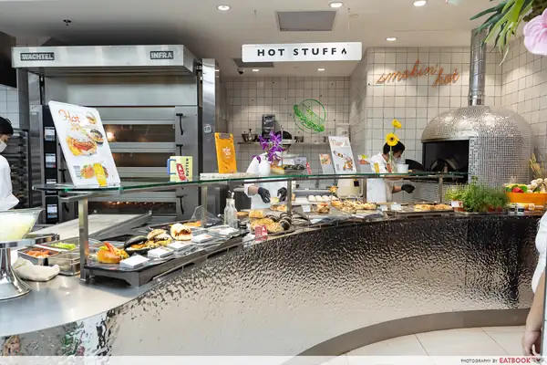 BreadTalk Opens Their Most Atas Store At Vivo With Over 50 Outlet-Exclusive Bakes
