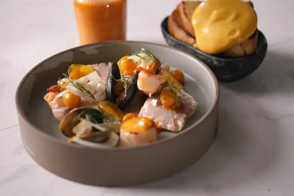 How to Make a Michelin-Style Bouillabaisse