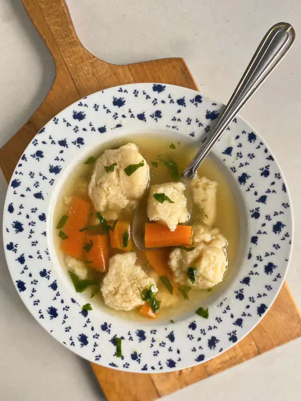Chicken Semolina Dumpling Soup (Supa/ Juha sa Griz Noklicama, Supa sa Knedlama)