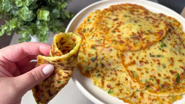Potato pancakes with ham and cheese