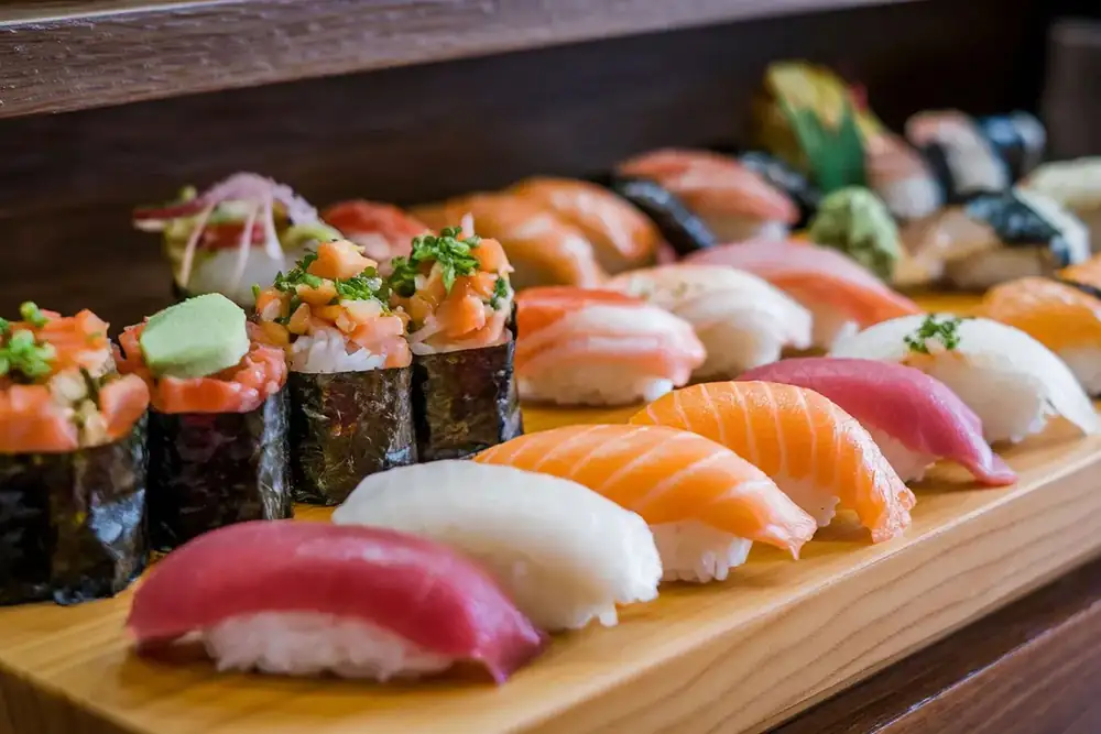 Edmonton is getting a new restaurant with all-you-can-eat hot pot and sushi