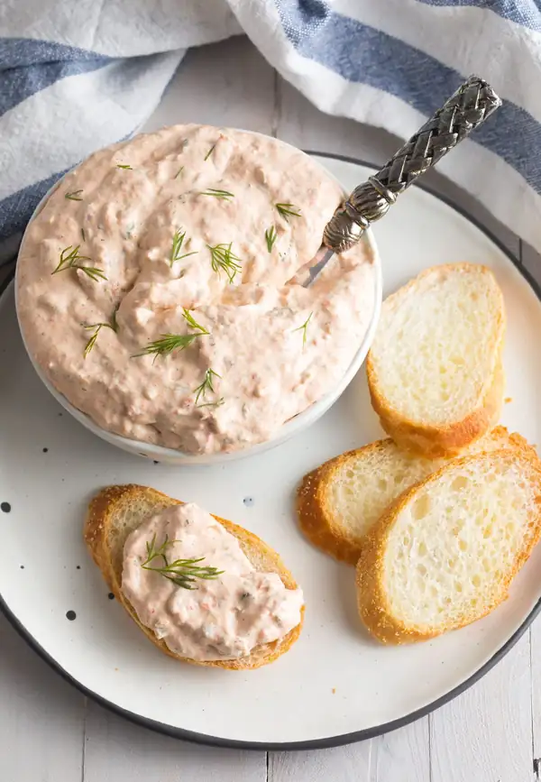 Creamy Smoked Salmon Dip