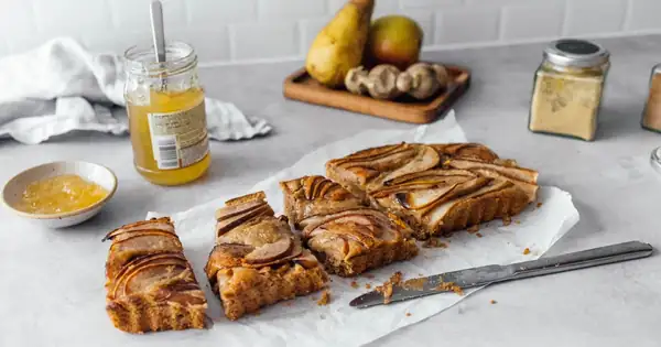Vegan pear and ginger cake