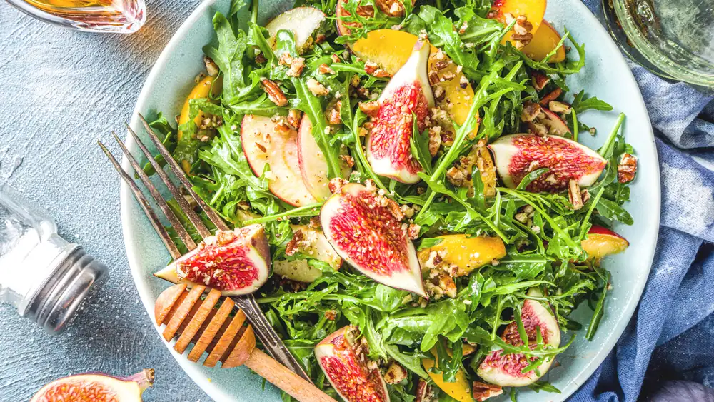 Why it's better to choose a "theme" for your salads