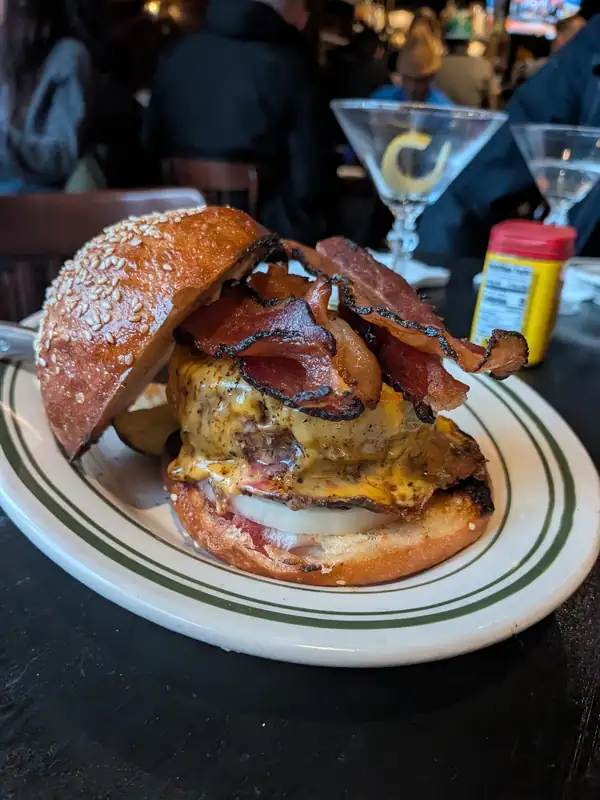 What to Get at Shaw’s Best Bar