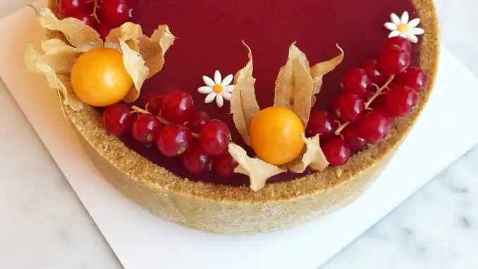 Fresh cheesecake: How to make it at home with Claudia Martelloni's recipe from Charlotte