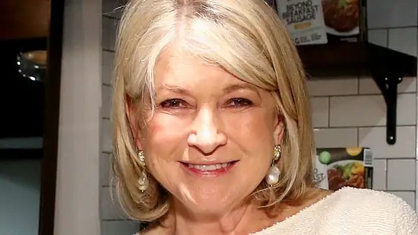 What Makes Martha Stewart's Creamy Lemon Chicken Recipe So Easy