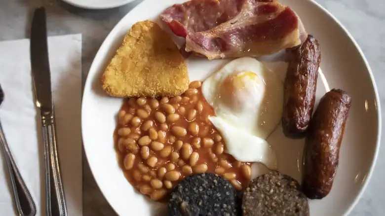 The Difference Between A Full English And A Full Irish Breakfast