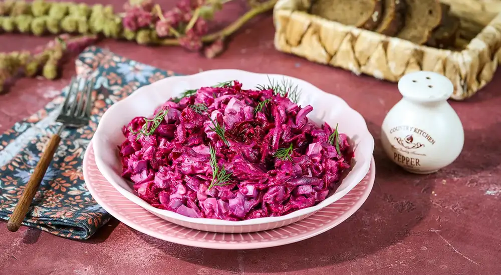 Boiled Beetroot Salad with Egg