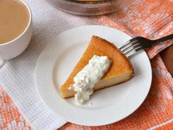 Mannik con kéfir y requesón