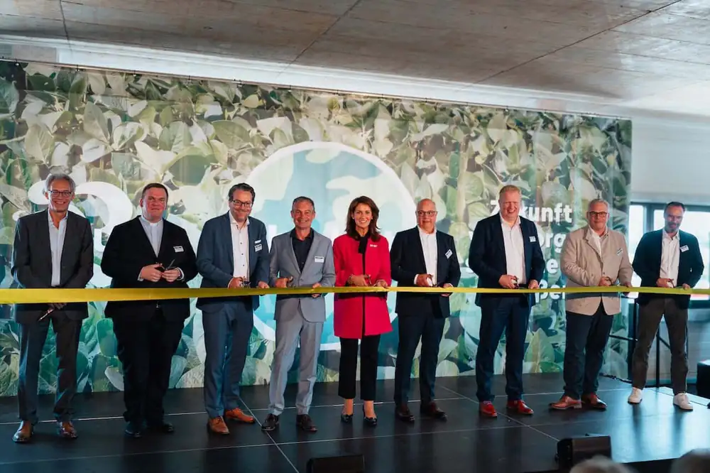 El grupo Bauer abre un centro de producción e innovación basado en plantas en Wasserburg