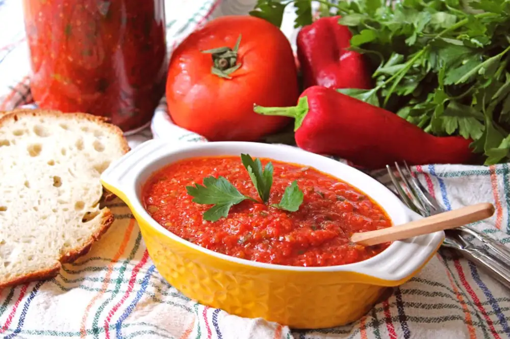Delicious with Toast: Breakfast Sauce