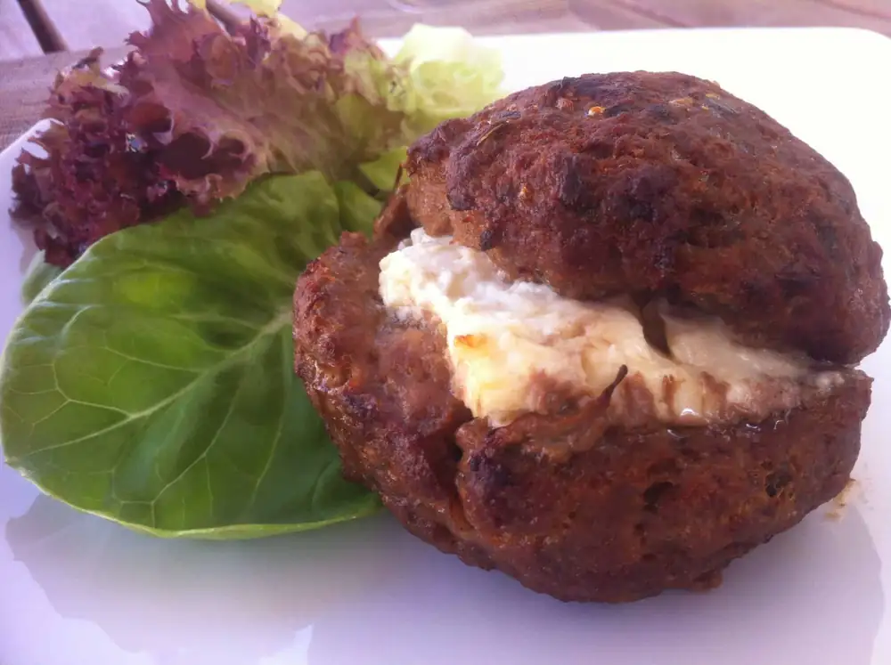 Greek style beef burgers
