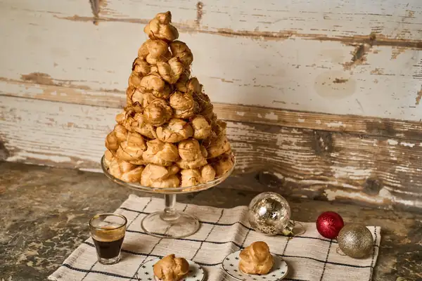 Croquembouche festivo con NUTELLA®