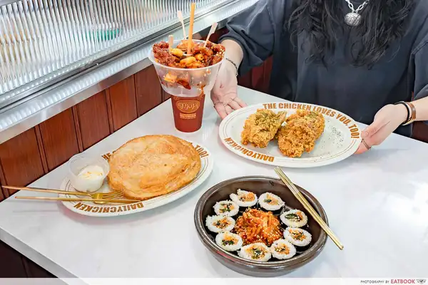 Daily Chicken Review: New Korean Fried Chicken Restaurant By Daily Beer In Bugis