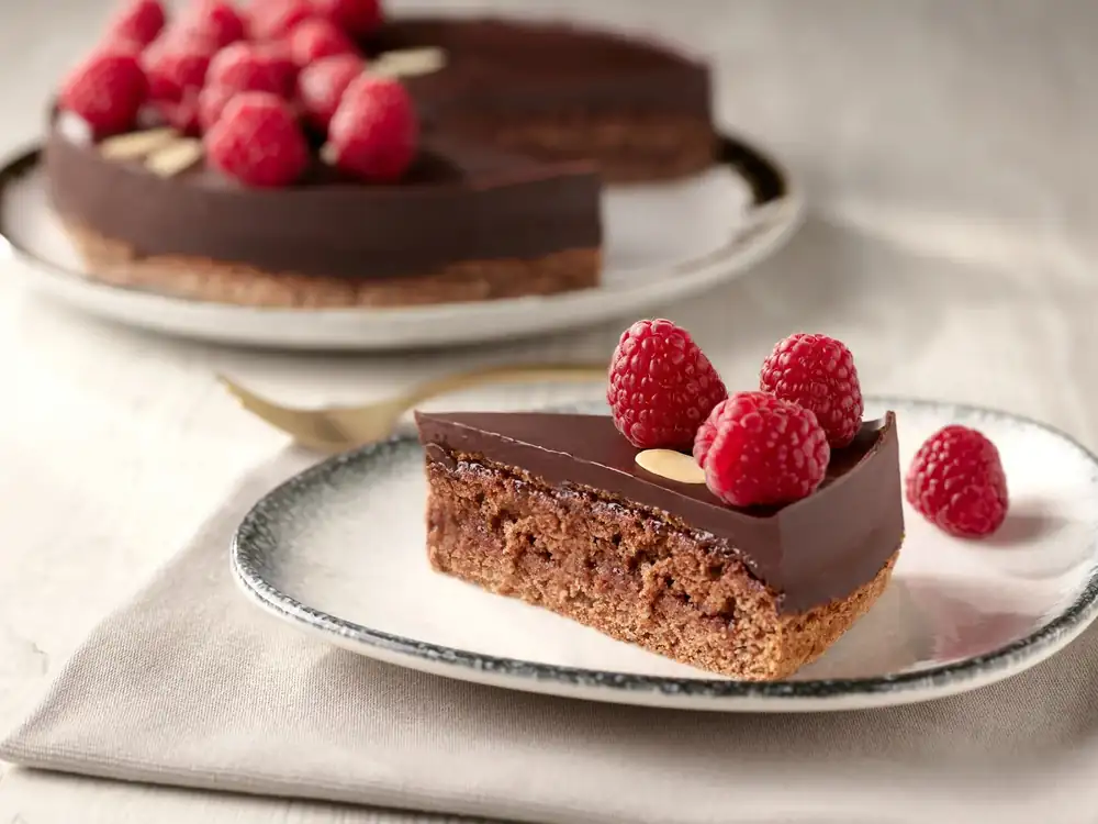 From banana bread to raw cake: Čokolino's desserts are on another level