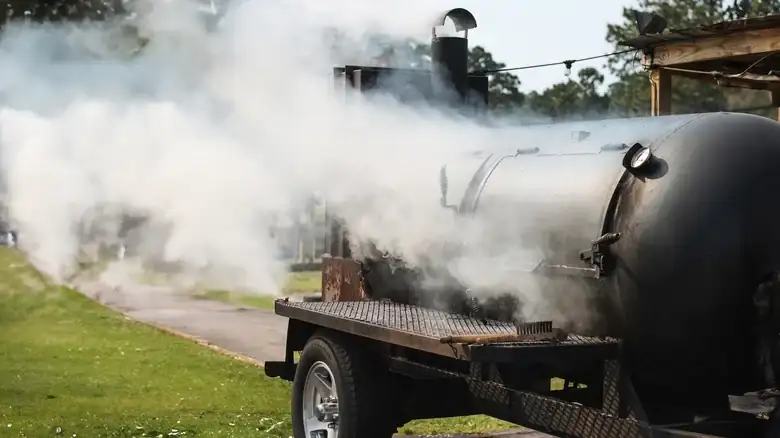 The warning sign you should never ignore at a barbecue restaurant