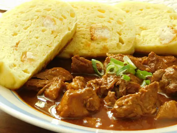 Auténtico gulash de cerdo