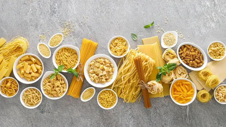 What to consider when combining sauce with fresh pasta versus dried pasta