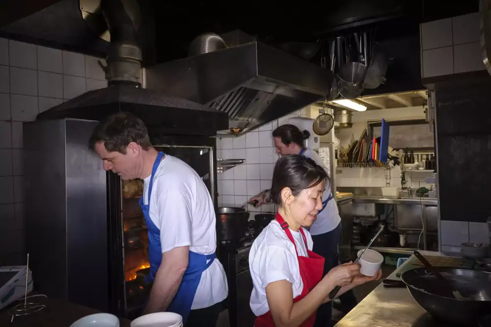 Where to eat Pyongyang-style naengmyeon in Seoul