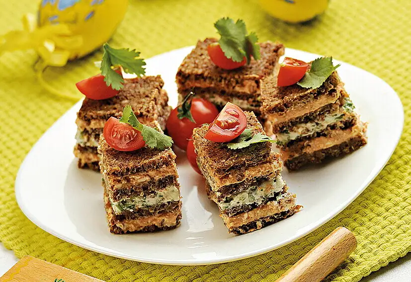Mini sandwiches with spread