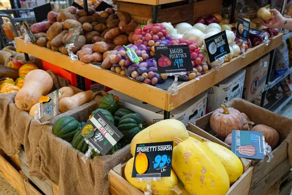 The Philly Markets That Will Help You Shop Local This Holiday Season