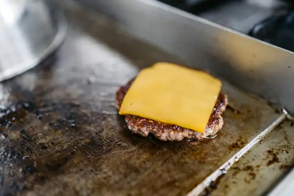 Which Fast Food Chains Use Real Cheese? We Investigated