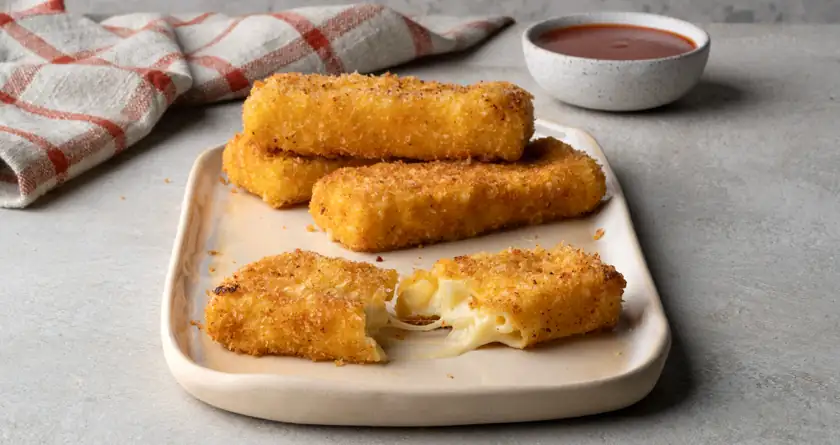 Mac 'n' cheese sticks